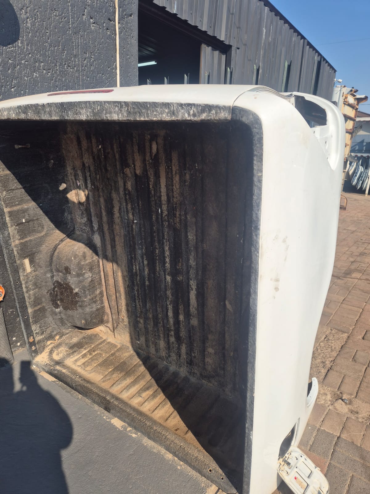 Gd6 loading bin 2017 double cab - Private Seller Gd6 loading bin 2017 double cab - Private Seller