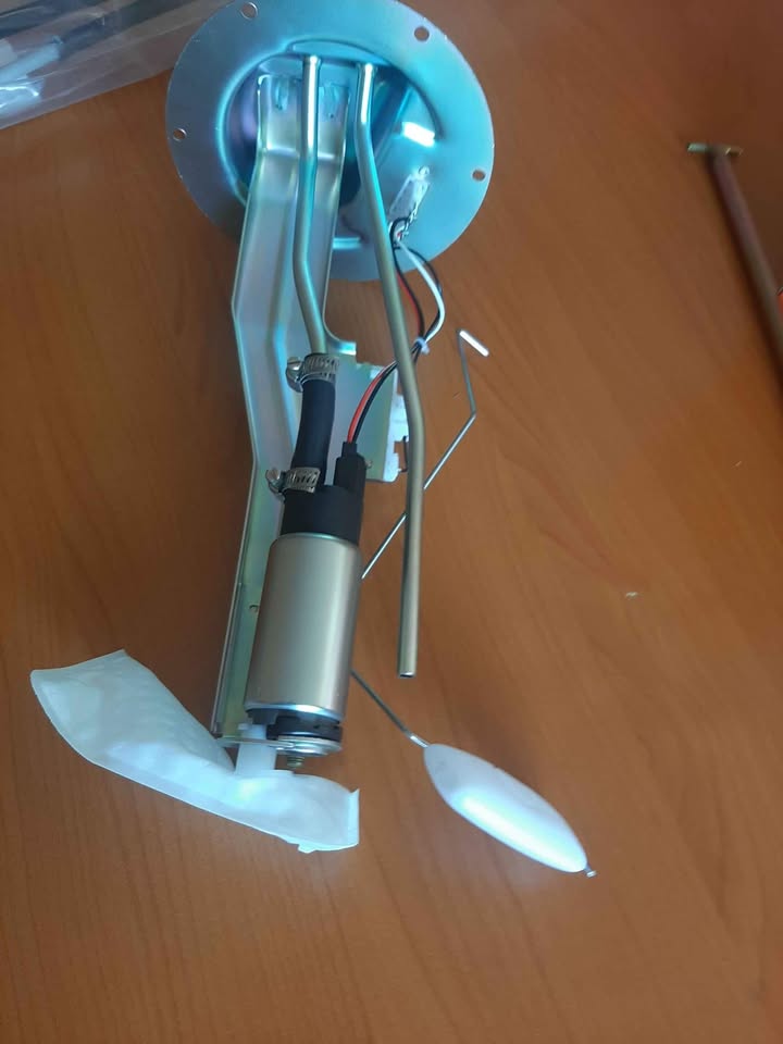 NISSAN NP300 HARDBODY  2,0L/2,4L ka20 AND ka24. FUEL PUMP. BRAND NEW. FOR VARIOUS OTHER CARS TOO - Private Seller