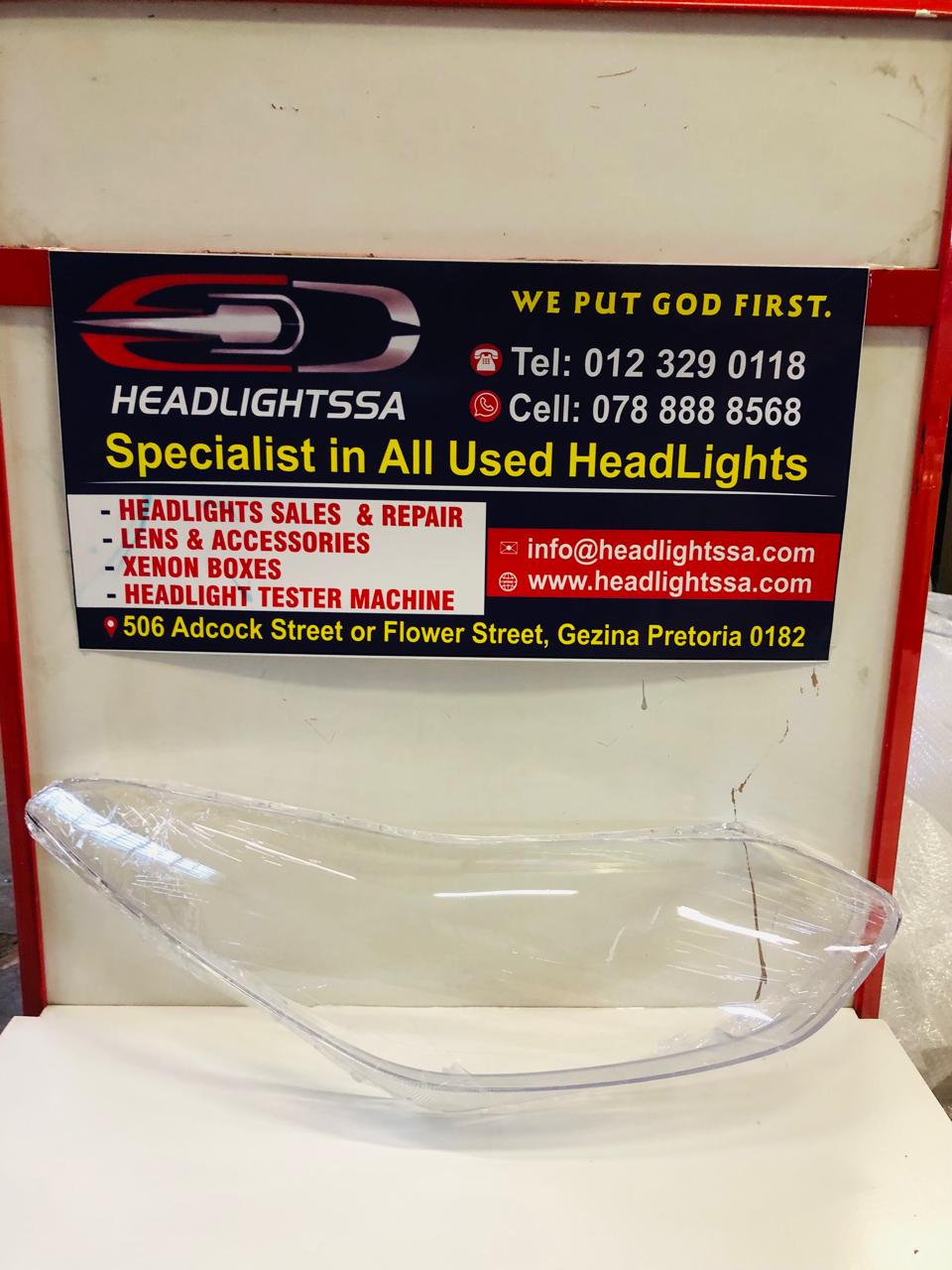 Kia Sportage right side headlight replacement lens - Private Seller