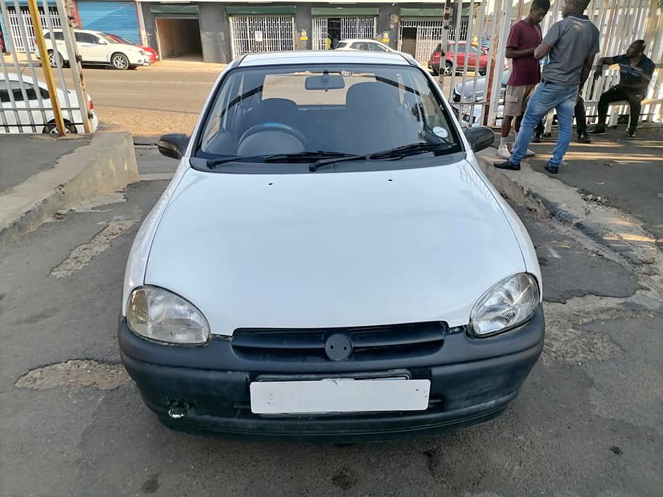 2001 Opel Corsa lite