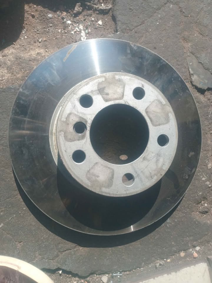 Fits 82-86 BMW 733I 735I Brake Disc Rotor - Private Seller Fits 82-86 BMW 733I 735I Brake Disc Rotor - Private Seller