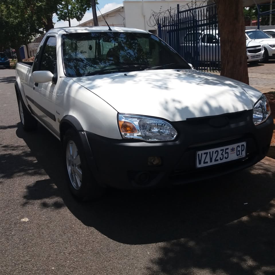 2008 FORD BANTAM Call LEON