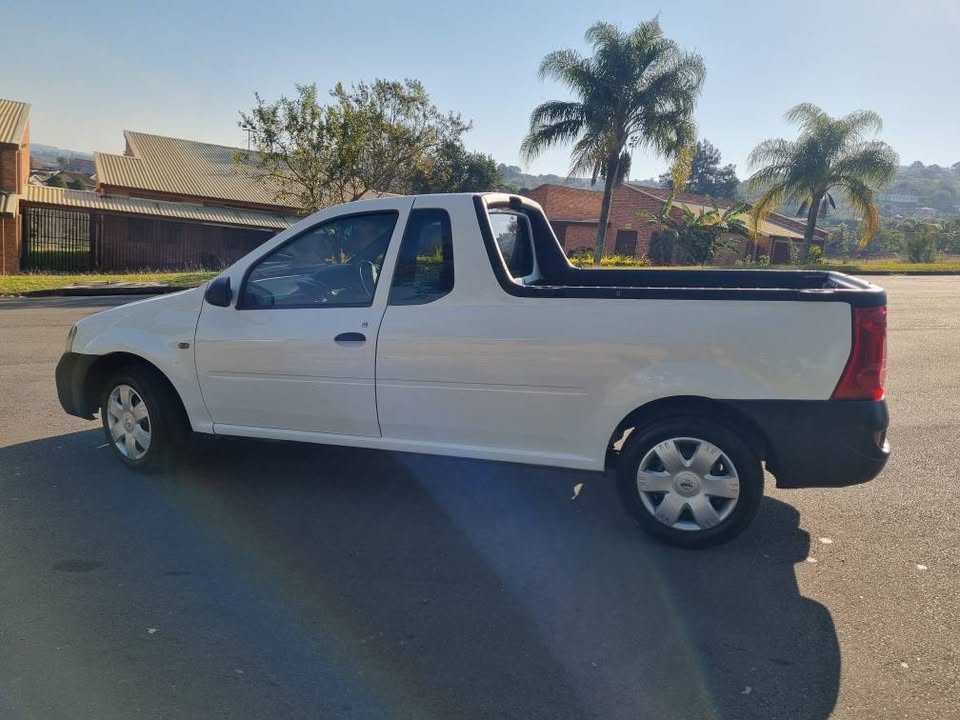 2019 Nissan Np200 1.6i