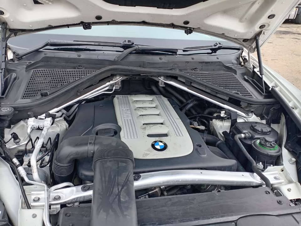 2010 BMW X5 3.0d X-Drive
