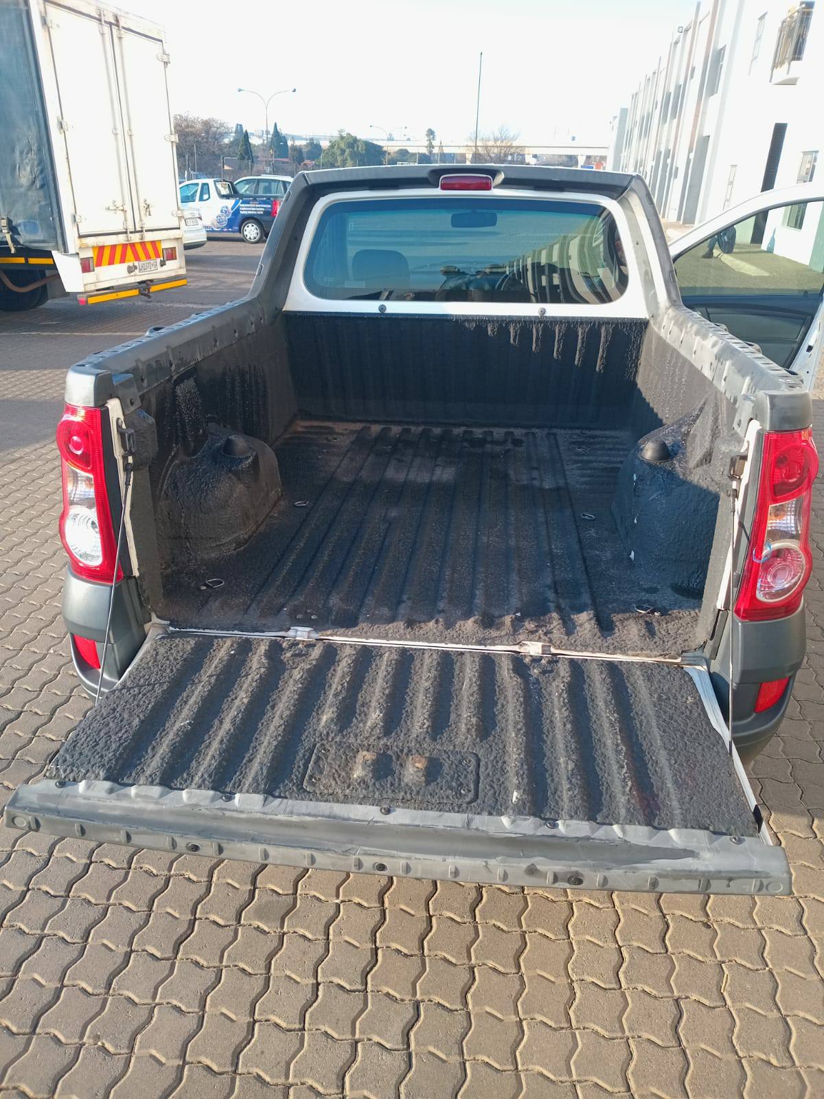 Used 2022 Nissan NP200 1.6i (aircon) - Private Seller