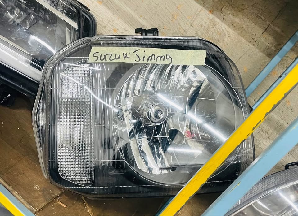 Suzuki Jimny headlight