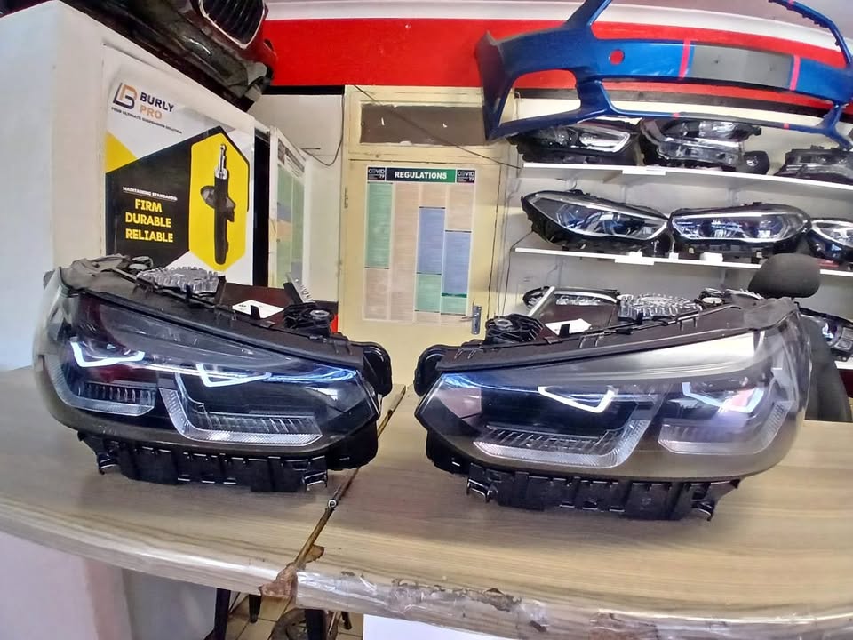 2023 G01/ G02, X3/X4 BMW HEADLIGHTS LEFT AND RIGHT FOR SALE - Private Seller 2023 G01/ G02, X3/X4 BMW HEADLIGHTS LEFT AND RIGHT FOR SALE - Private Seller