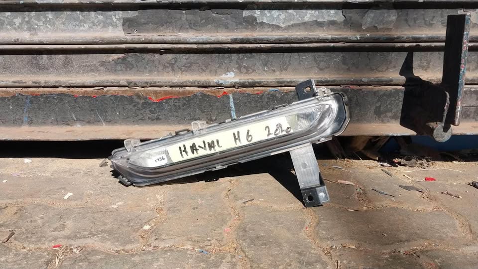 Haval H6 fog light 2020 - Private Seller Haval H6 fog light 2020 - Private Seller