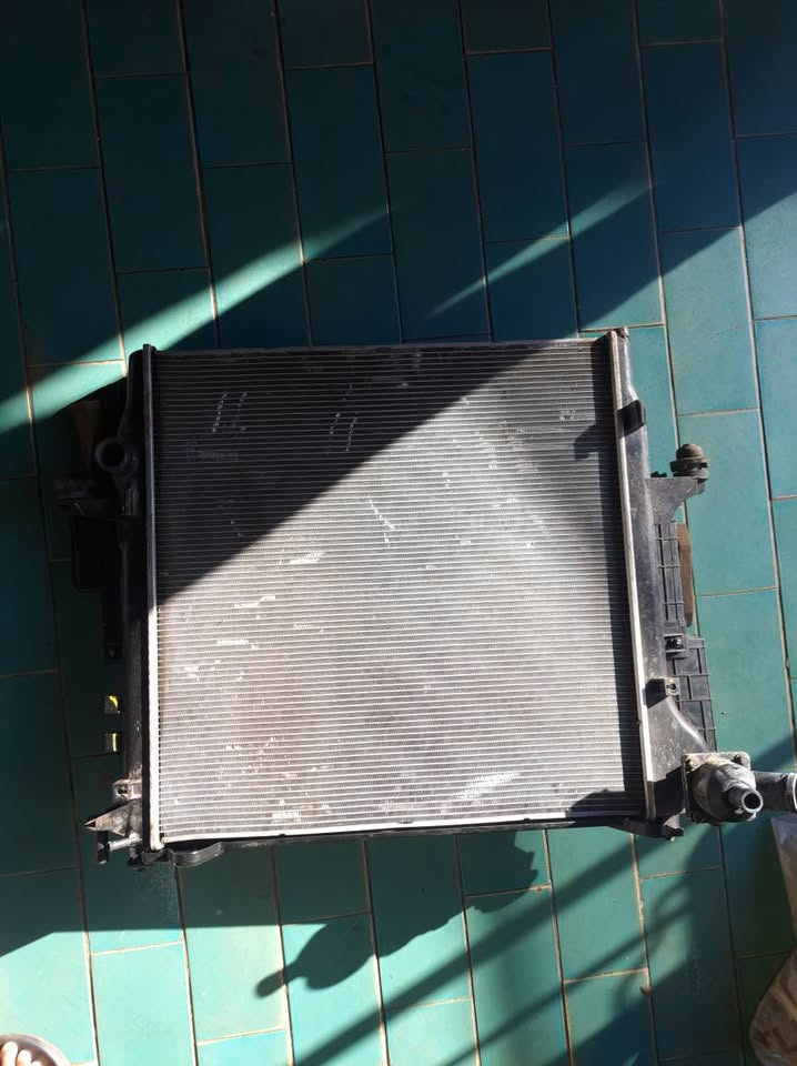 Mahindra scorpio radiator