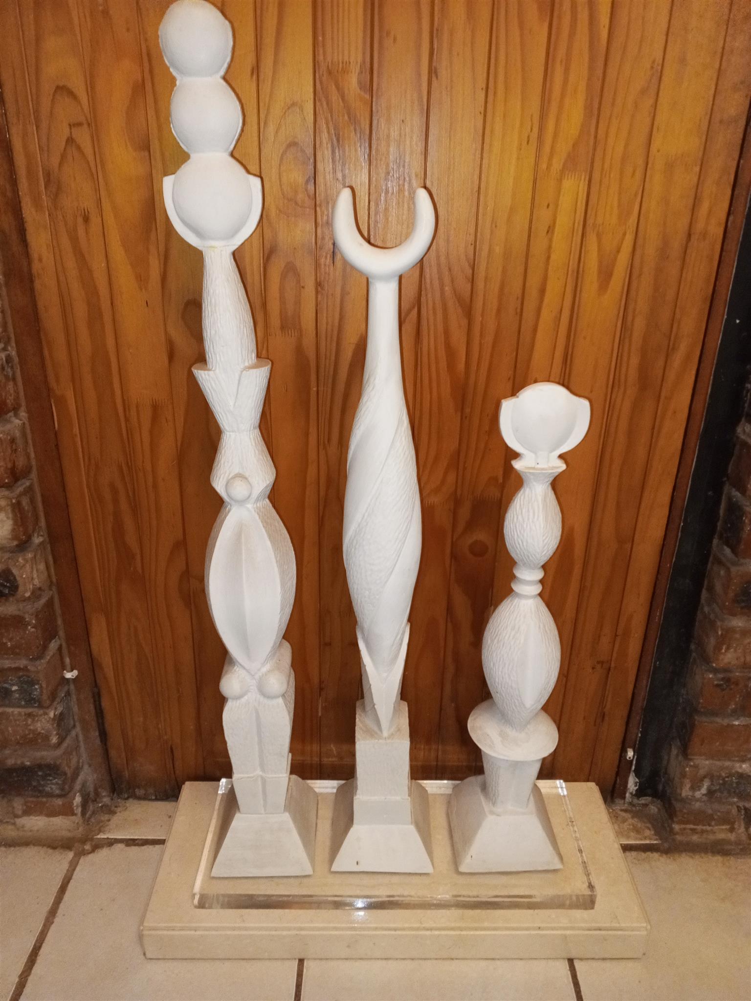 Porcelain Statues Porcelain Statues
