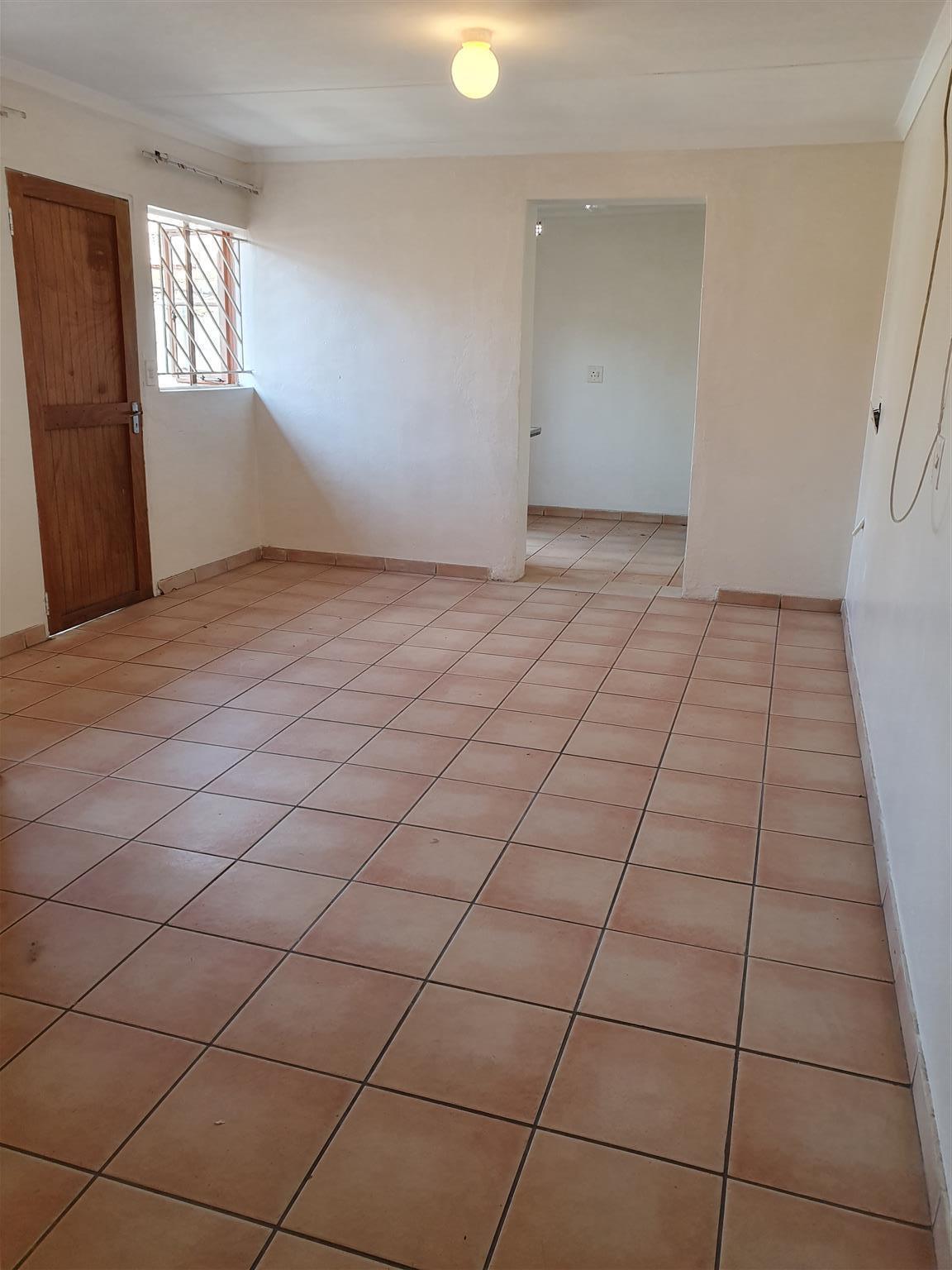 Spacious 1 Bedroom Cottage in Eldorado Park | Junk Mail