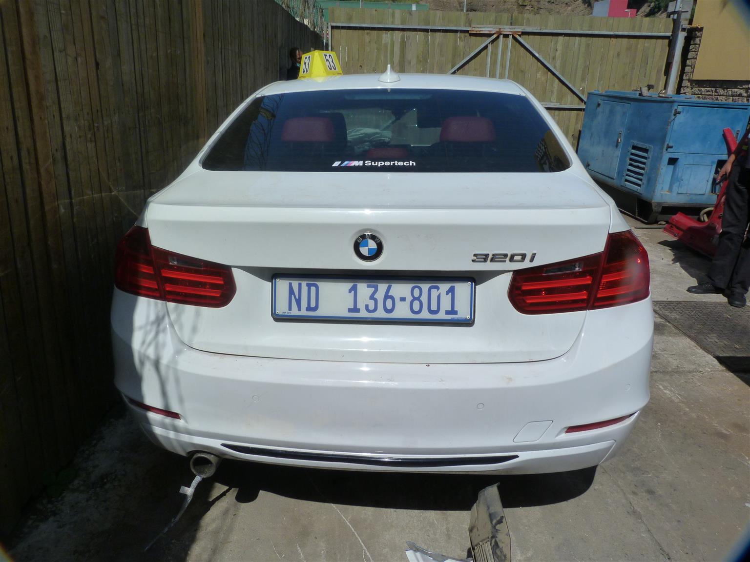 BMW 320i F30 AT - 2013 - Private Seller BMW 320i F30 AT - 2013 - Private Seller