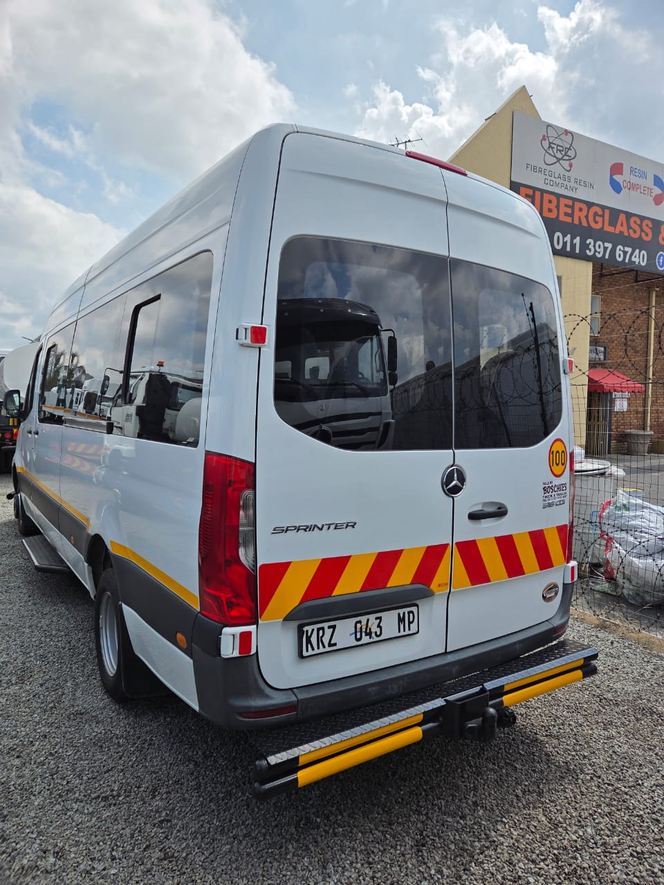 Mercedes Sprinter Bus