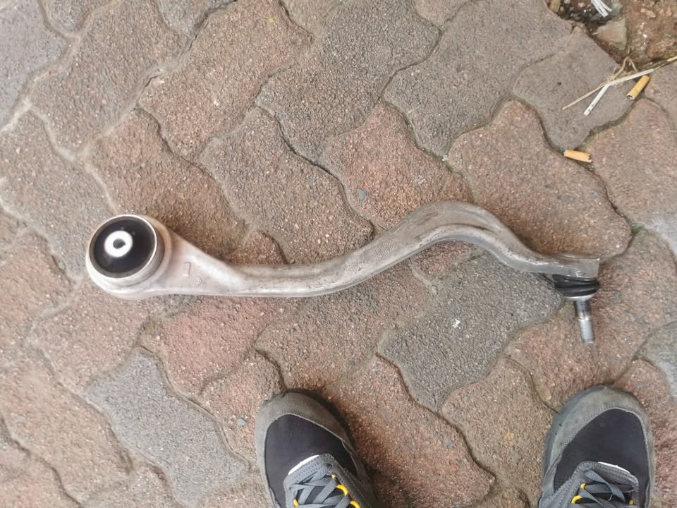 BMW Z4 F29, G20 and F21 right side control arm - Private Seller BMW Z4 F29, G20 and F21 right side control arm - Private Seller