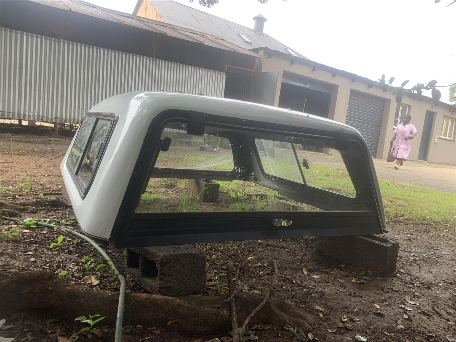 Double cab canopy, white in colour. Was on my double cab ford ranger - Private Seller