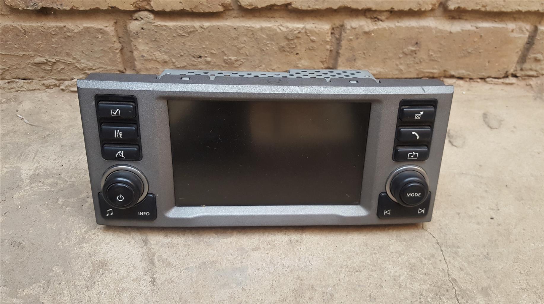 Range Rover Big Body Screen for sale | AUTO EZI - Private Seller