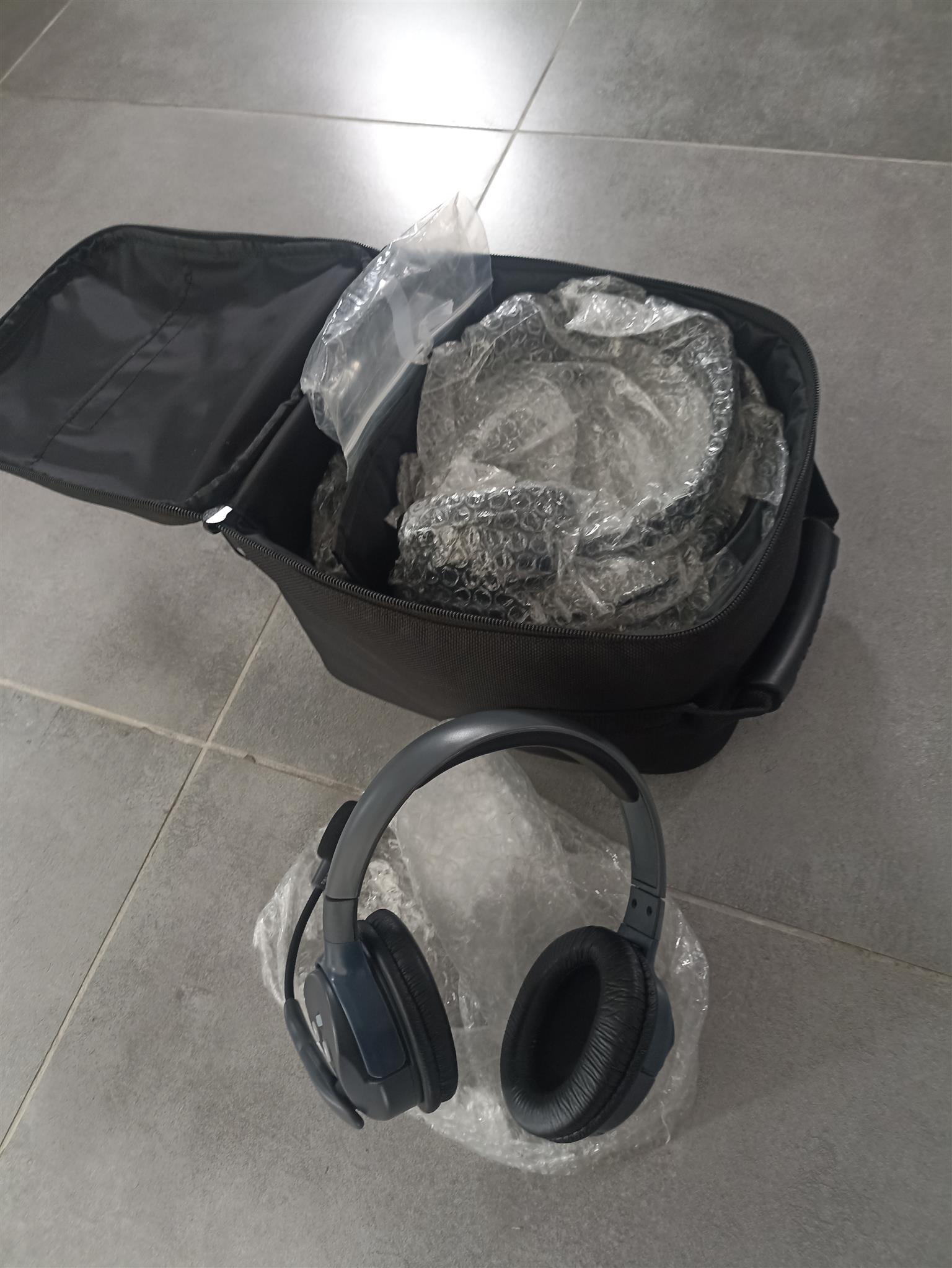 The UltraLite Full Duplex Wireless System.