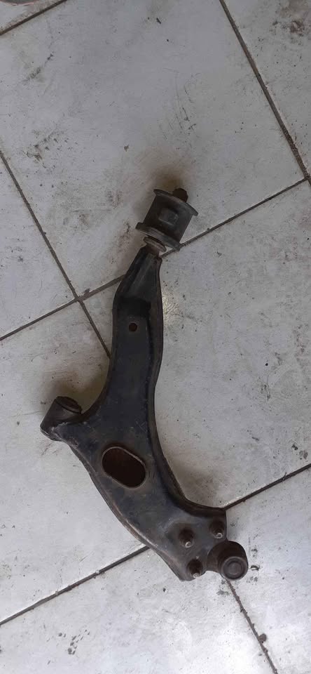 Geely CK Right Side Control Arm - Private Seller Geely CK Right Side Control Arm - Private Seller