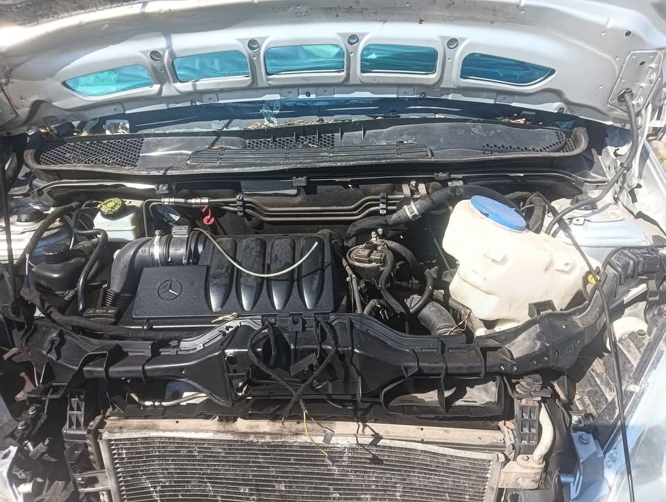 Now Stripping Kia Cerato crdi - Private Seller