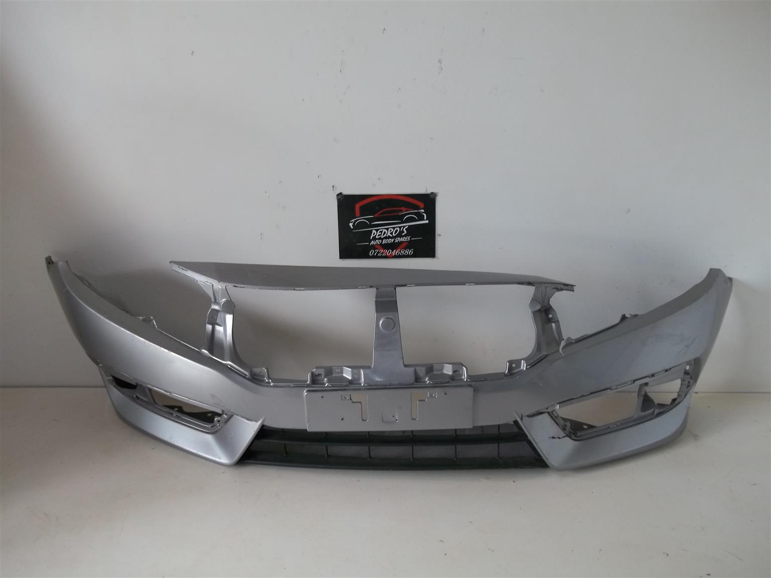 Honda Civic front bumper - Private Seller Honda Civic front bumper - Private Seller