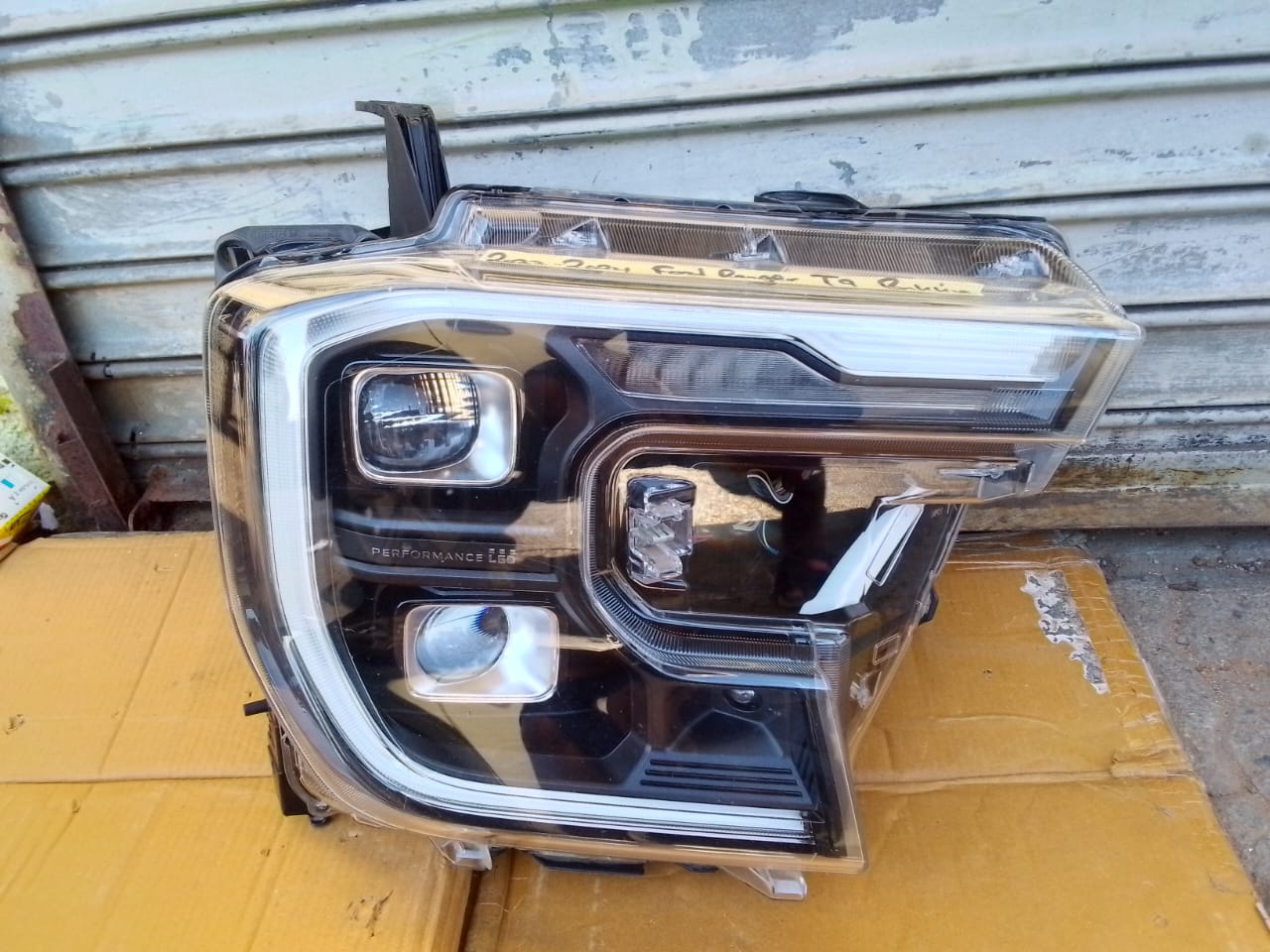 (2022-2024) FORD RANGER T9 RHS LED DOUBLE XENON HEADLIGHT - Private Seller (2022-2024) FORD RANGER T9 RHS LED DOUBLE XENON HEADLIGHT - Private Seller