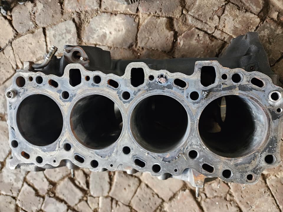 Toyota Hilux KZ-TE Block/Crank/Pistons For Sale - Private Seller Toyota Hilux KZ-TE Block/Crank/Pistons For Sale - Private Seller