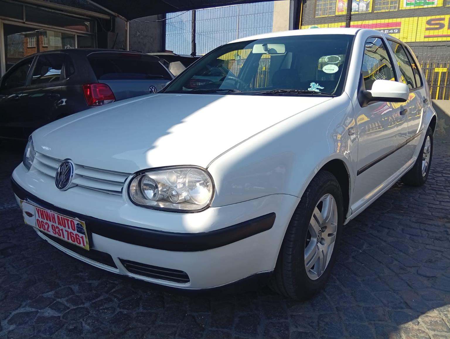 2004 Volkswagen Golf 4 1.6 Trendline ManualHatch Cloth Seats Good Orde