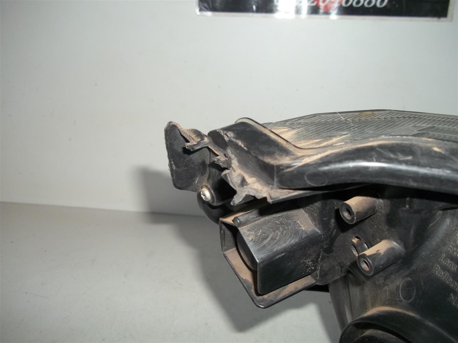 Suzuki Ignis '16-'24 left headlight - Private Seller