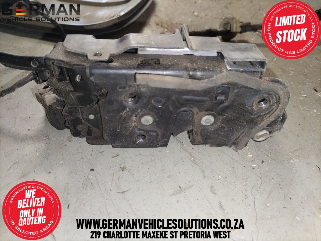 Volkswagen golf 7 door lock for sale - Private Seller Volkswagen golf 7 door lock for sale - Private Seller