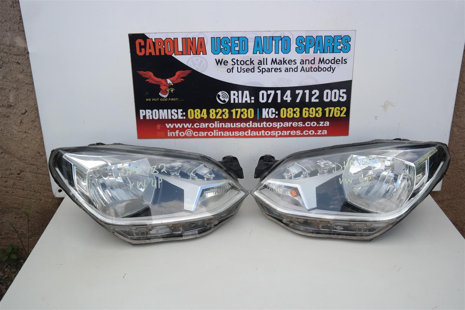 WV UP left and right side headlights (right side remaining) - Private Seller WV UP left and right side headlights (right side remaining) - Private Seller