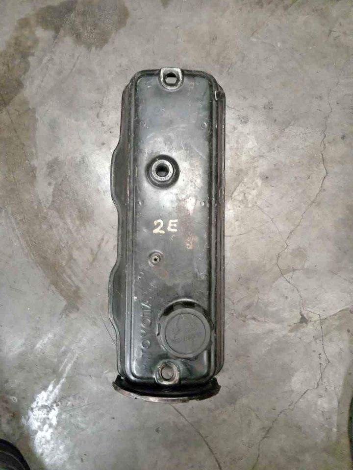 Toyota Tazz 2e 1.3 tappet cover - Private Seller Toyota Tazz 2e 1.3 tappet cover - Private Seller