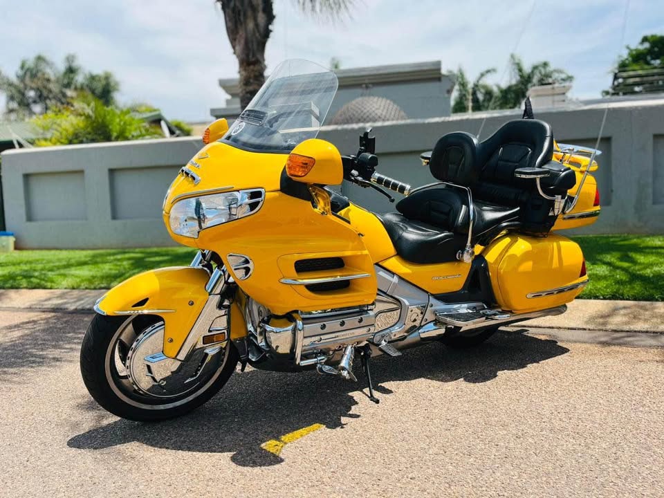 05 HONDA GOLDWING GL1800 - Private Seller