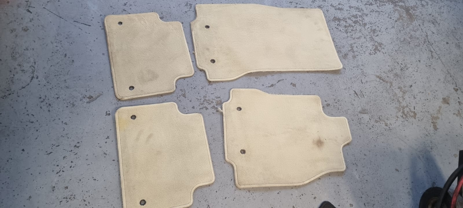 2013 Jaguar XF 3.0l TDV6 S Floor Mats for sale - Private Seller 2013 Jaguar XF 3.0l TDV6 S Floor Mats for sale - Private Seller