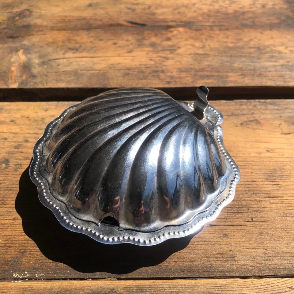 Vintage Silver Clam Butter Dish from around 70’s - excl knife