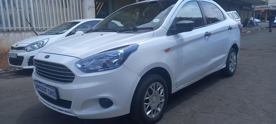 USED 2018 FORD FIGO 1.5 PETROL, MANUAL TRANSMISSION, WHITE COLOUR, MILEAGE 72000KM