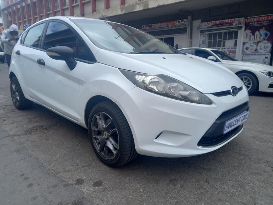 2012 Ford Fiester 1.4 Petrol Engine, White Color, Mileage 91000km Excellent Condition