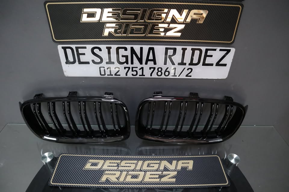 BMW M3 KIDNEY GRILLS (F30/F80/F82) - Private Seller BMW M3 KIDNEY GRILLS (F30/F80/F82) - Private Seller
