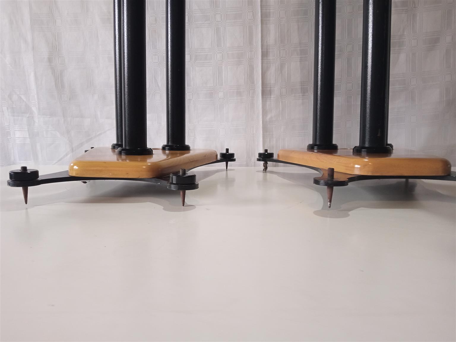 Audiophile Sonus Faber Stands