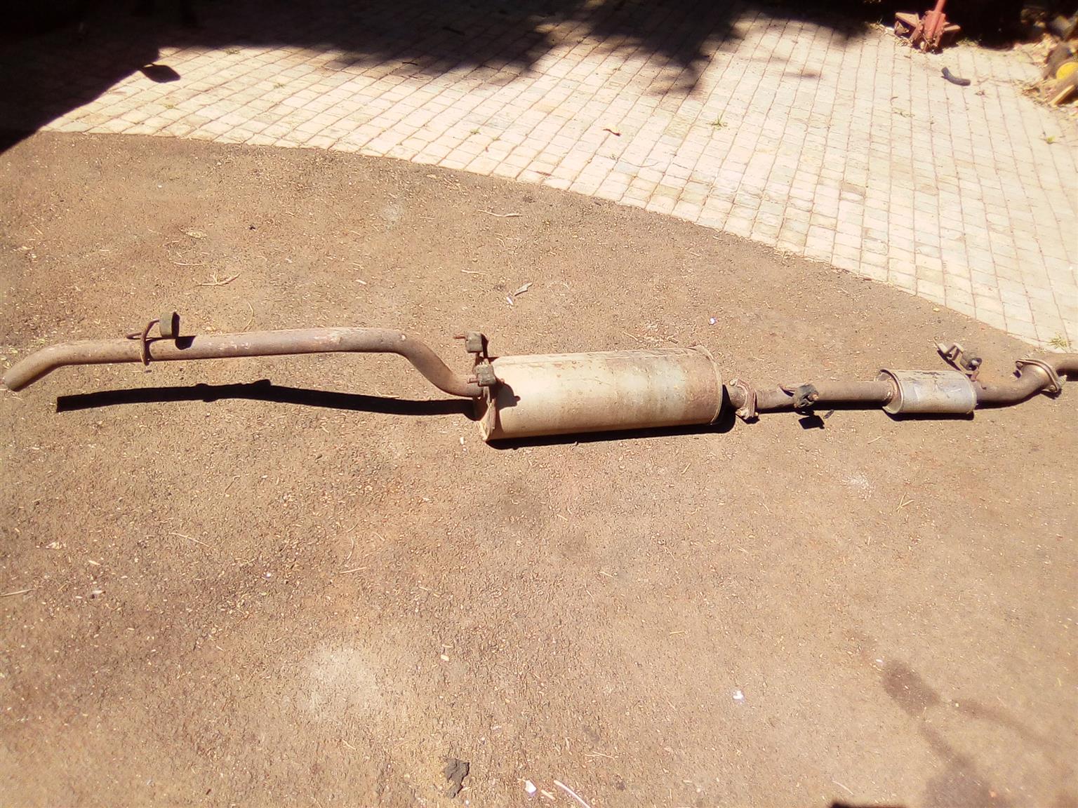 Chrysler Voyager/Grand Voyager Exhaust System Chrysler Voyager/Grand Voyager Exhaust System