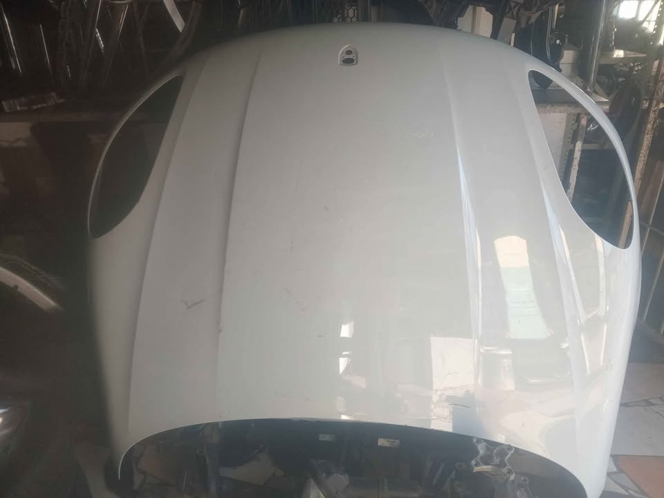 Porsche macan bonnet - Private Seller Porsche macan bonnet - Private Seller