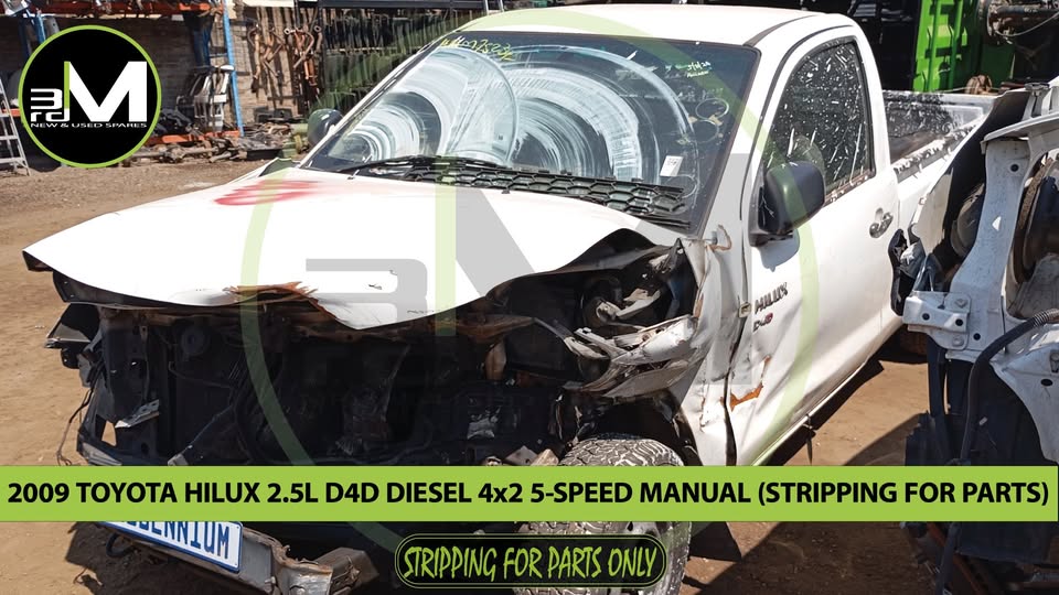 2009 Toyota Hilux 2.5 D4D DIESEL 4x2 Base Single Cab 5-SPEED MANUAL (STRIPPING FOR PARTS)