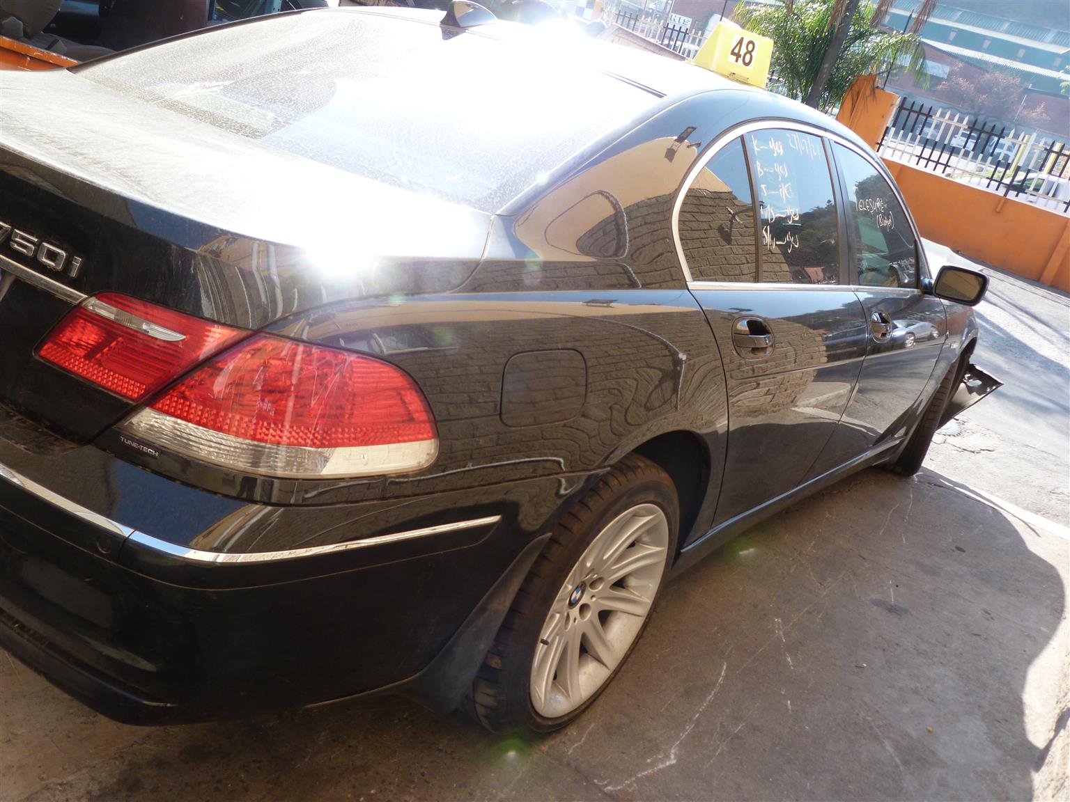 STRIPPING BMW 750i E65 - 2006 - Private Seller STRIPPING BMW 750i E65 - 2006 - Private Seller