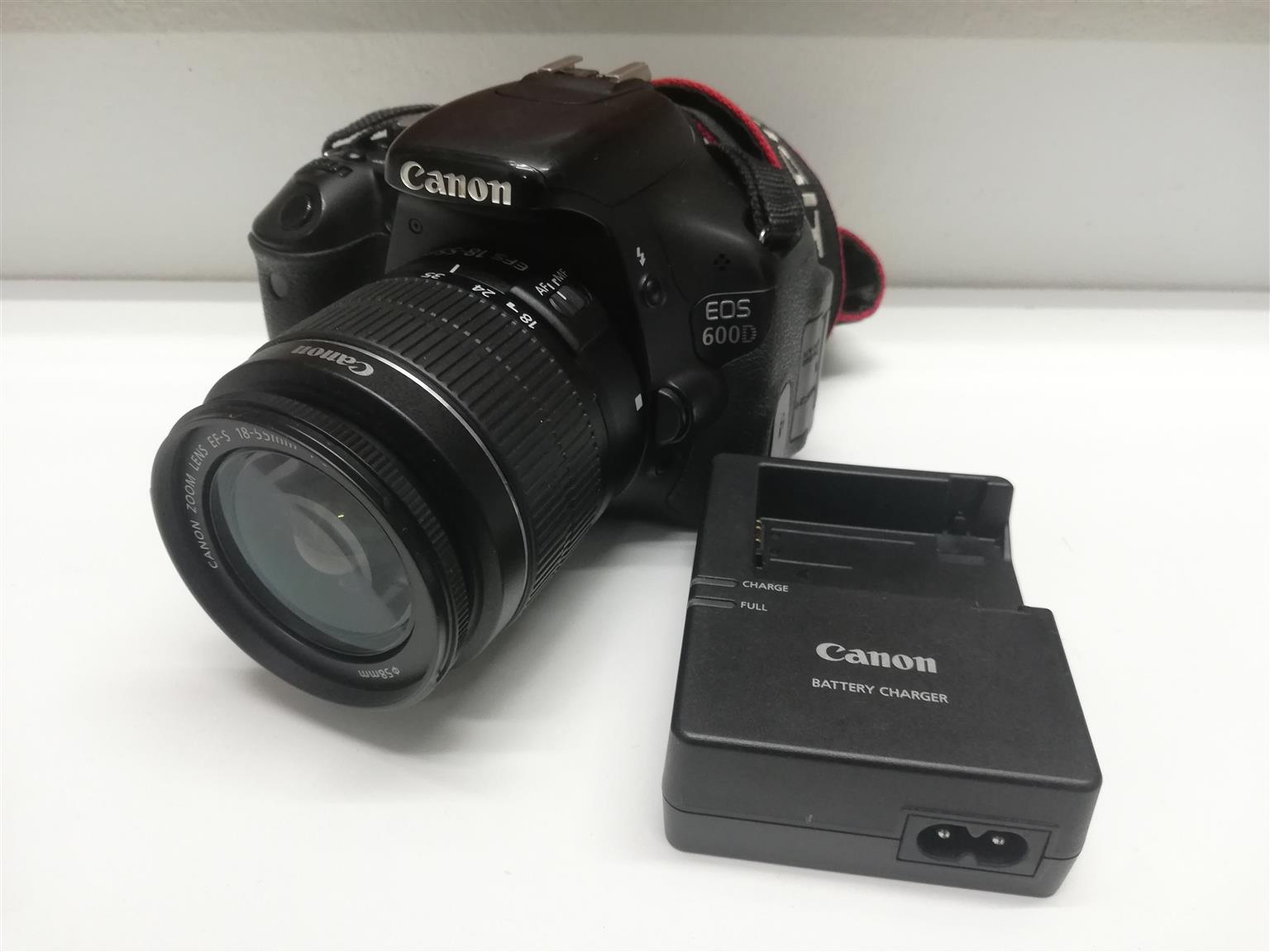 Canon EOS 600D Canon EOS 600D