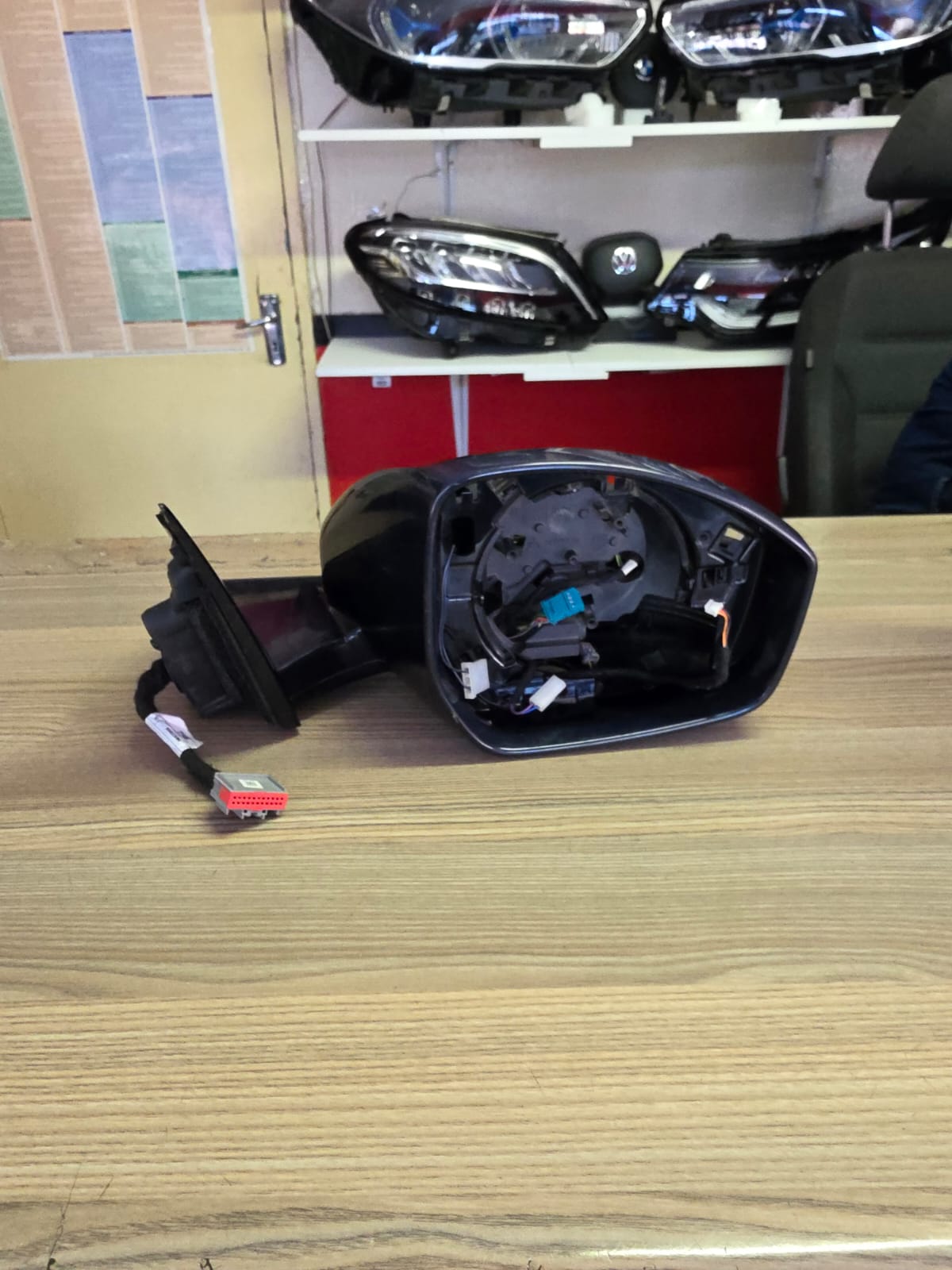 2020 Range Rover VELAR DOOR MIRROR Right for sale - Private Seller 2020 Range Rover VELAR DOOR MIRROR Right for sale - Private Seller