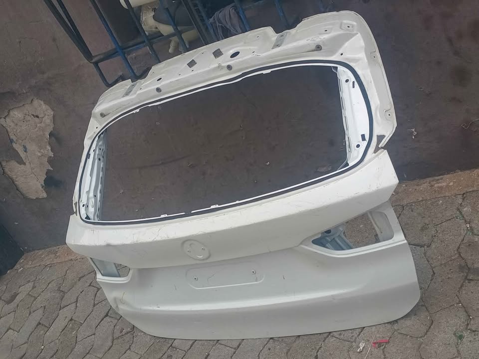 BMW X1 2017 Tailgate - Private Seller BMW X1 2017 Tailgate - Private Seller
