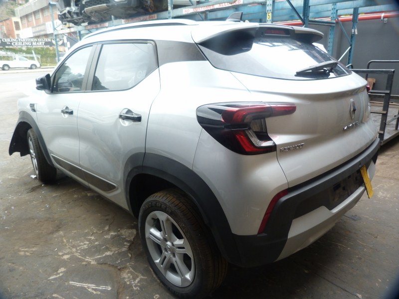 Renault Kiger 1.0 Energy Zen Manual Silver - 2023 STRIPPING FOR SPARES - Private Seller Renault Kiger 1.0 Energy Zen Manual Silver - 2023 STRIPPING FOR SPARES - Private Seller