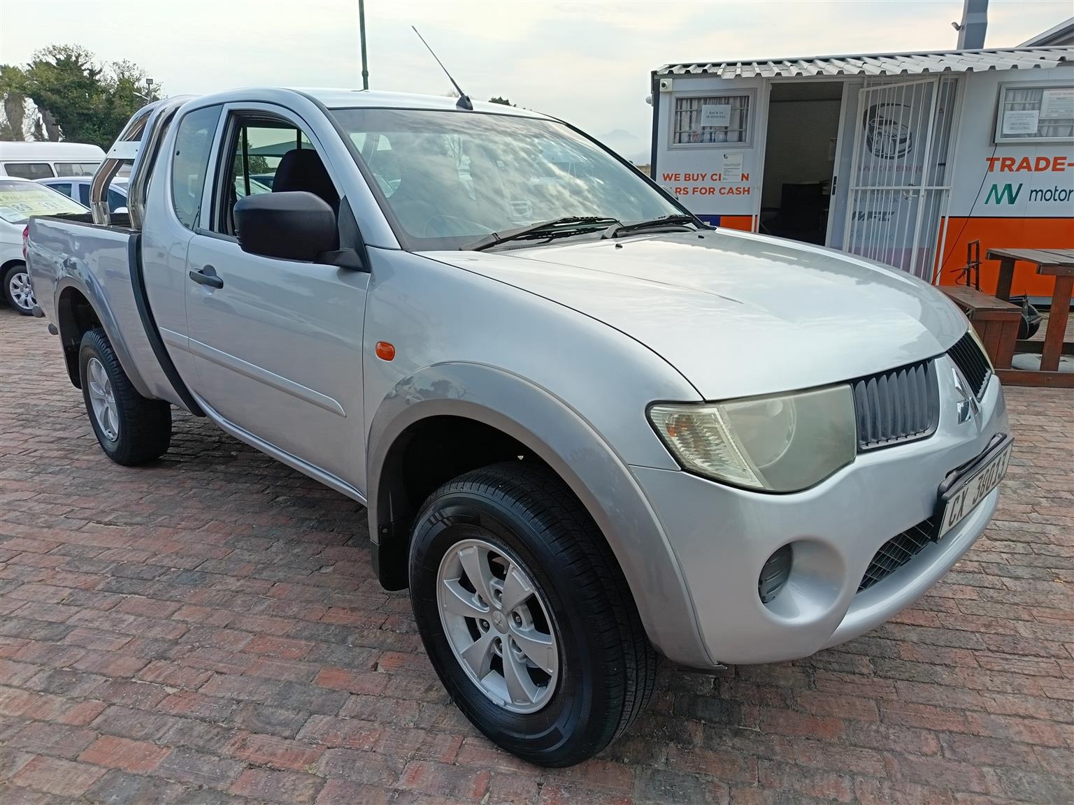 Used 2009 Mitsubishi Triton 2.5DI-D ClubCab - Private Seller