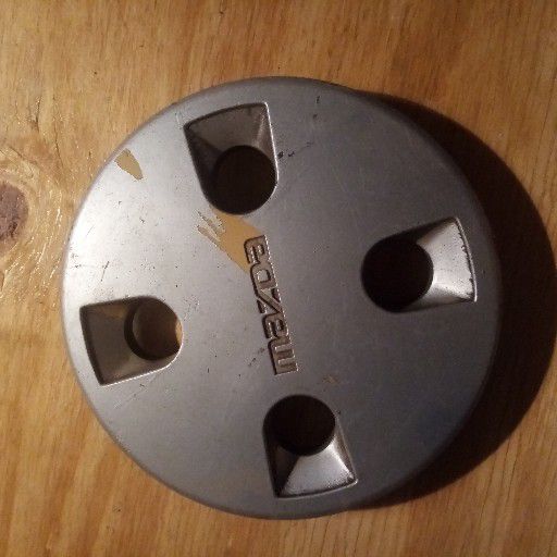 Centre wheel cap - Private Seller Centre wheel cap - Private Seller
