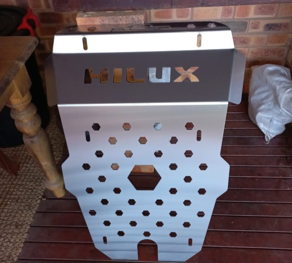 Accessories for Toyota Hilux 3.0 D-4D (2005 - Private Seller