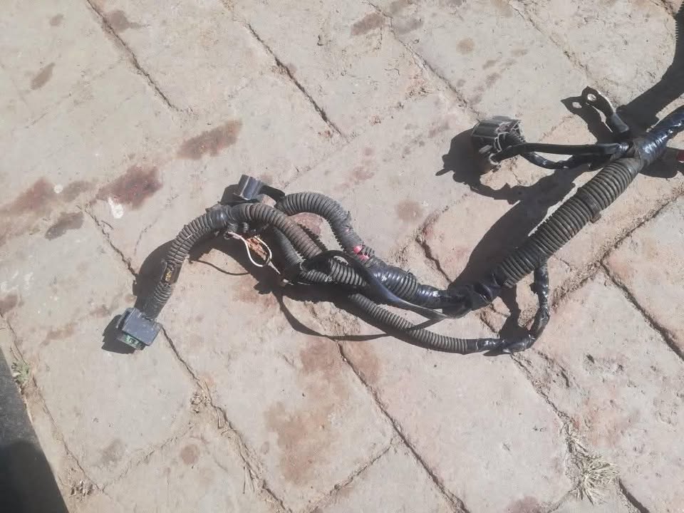 Volvo S40 T5 Automatic harness for sale - Private Seller Volvo S40 T5 Automatic harness for sale - Private Seller